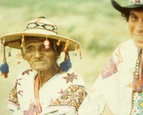 Don José Matsuwa with Brant Secunda during a Huichol ceremony.