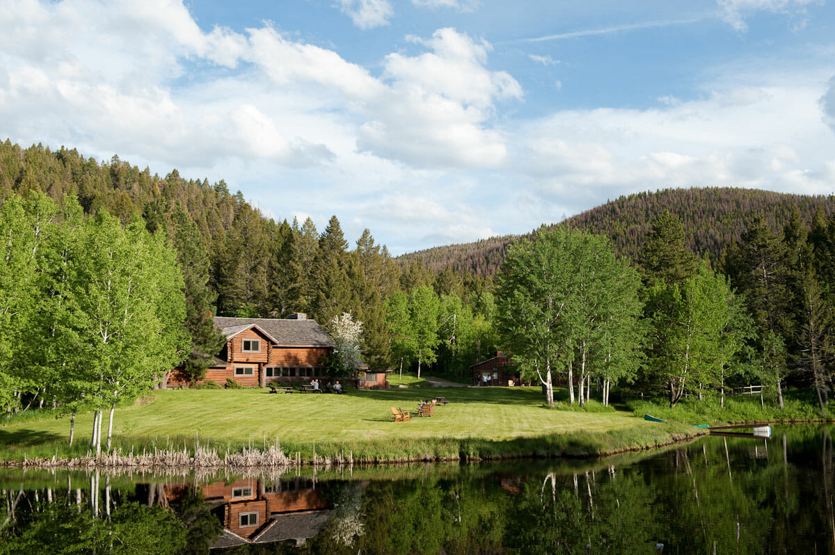 feathered-pipe-ranch-shamanic-retreat - SHAMANISM